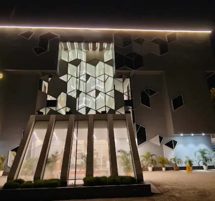 Clubway Grand Boutique Hotel